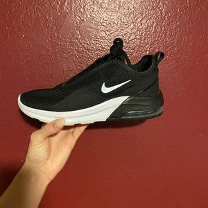 Nike shoes only worn twice